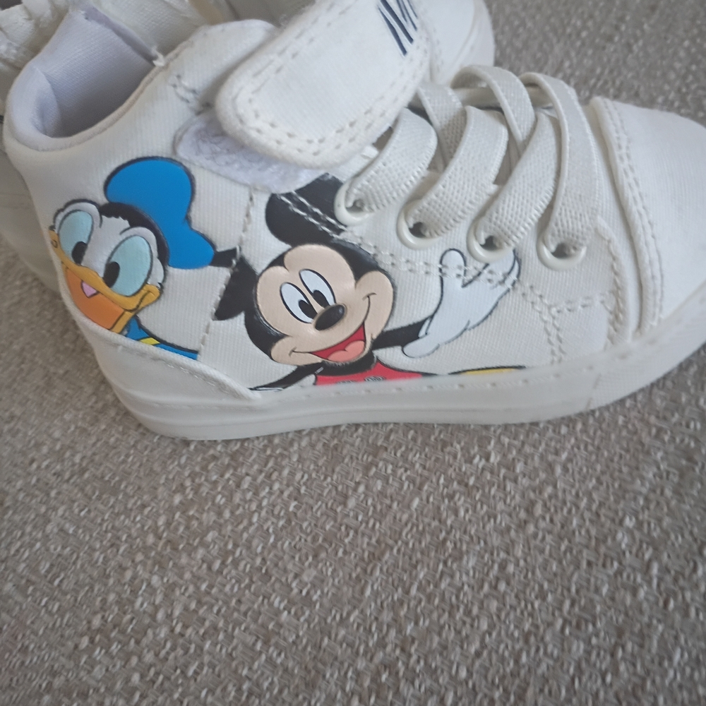 Tucker And Tate Kids Mickey And Friends White Character Sneakers
